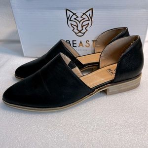 Beast Fashion Carter 23 Flats black Cute size 7
